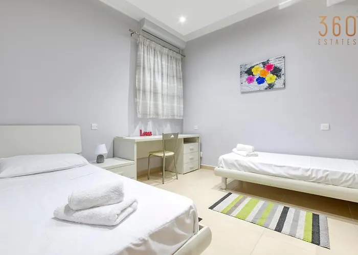 Charming 2br W/access To Pool In By 360 Estates Daire Marsaskala