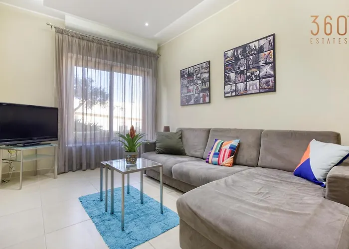 Charming 2br W/access To Pool In By 360 Estates *