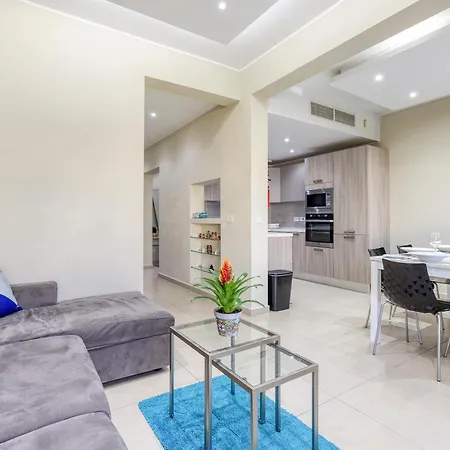 Charming 2br W/access To Pool In By 360 Estates *