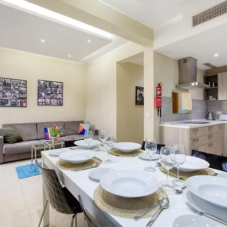 アパート Marsaskala Escape With Pool, Beaches & Local Charm *
