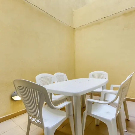 Charming 2br W/access To Pool In By 360 Estates