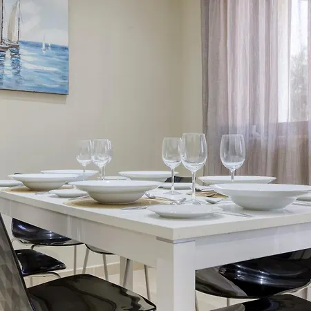 アパート Marsaskala Escape With Pool, Beaches & Local Charm