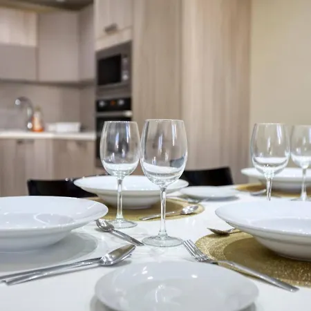 Escape With Pool, Beaches & Local Charm Appartamento Marsaskala